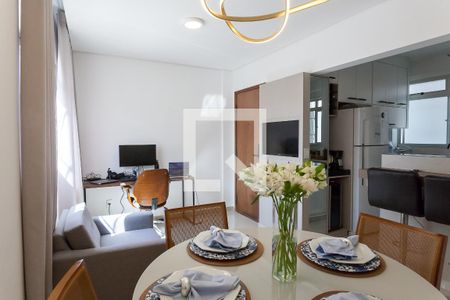 sala de apartamento à venda com 2 quartos, 65m² em Anchieta, Belo Horizonte