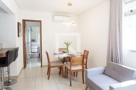 sala de apartamento à venda com 2 quartos, 65m² em Anchieta, Belo Horizonte