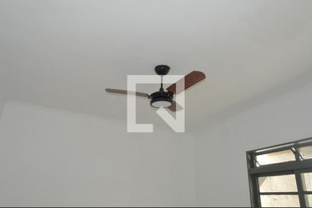 Quarto 1 de casa para alugar com 2 quartos, 80m² em Jardim Macedo, Ribeirão Preto