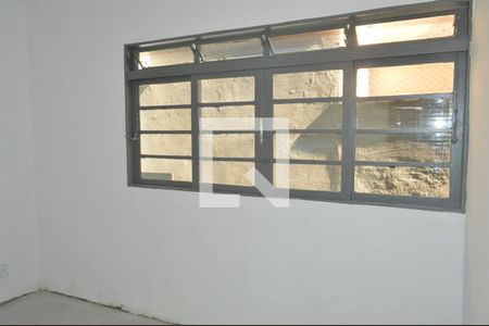 Quarto 1 de casa para alugar com 2 quartos, 80m² em Jardim Macedo, Ribeirão Preto