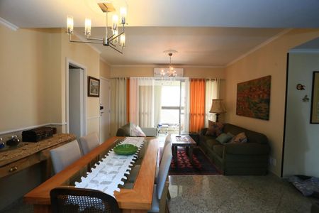 Sala  de apartamento à venda com 3 quartos, 104m² em Vila Suzana, São Paulo