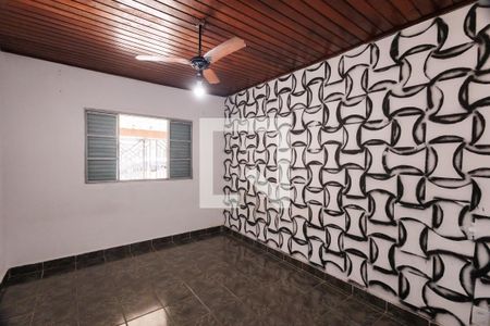 Quarto 1 de casa para alugar com 2 quartos, 100m² em Esplanada Santa Terezinha, Taubaté