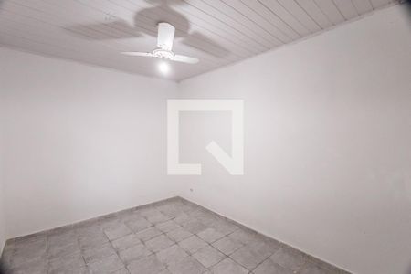 Quarto 2 de casa para alugar com 2 quartos, 100m² em Esplanada Santa Terezinha, Taubaté