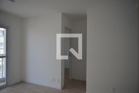 Sala de apartamento para alugar com 1 quarto, 37m² em Santa Terezinha, Santo André