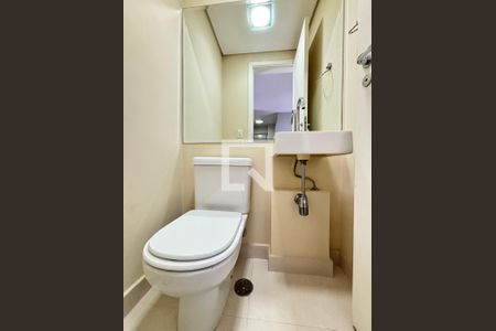 Lavabo de apartamento à venda com 3 quartos, 98m² em Itaim Bibi, São Paulo
