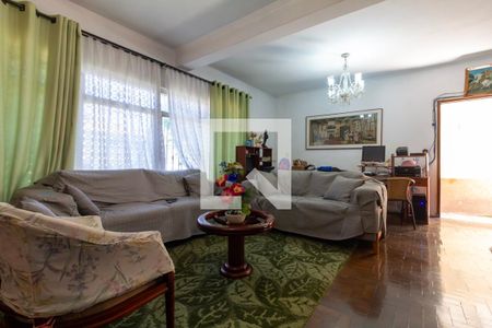 Sala de casa à venda com 5 quartos, 500m² em Vila Nhocuné, São Paulo