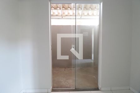 Quarto 1 de apartamento para alugar com 2 quartos, 60m² em Chácaras Panorama, Uberlândia
