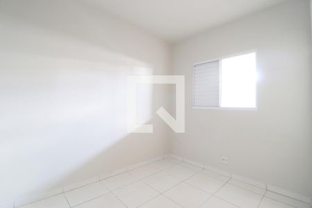 Quarto 2 de apartamento para alugar com 2 quartos, 60m² em Chácaras Panorama, Uberlândia