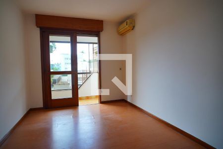 Quarto 1 de apartamento para alugar com 2 quartos, 88m² em Floresta, Porto Alegre