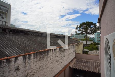 Varanda _Vista  de apartamento para alugar com 2 quartos, 88m² em Floresta, Porto Alegre