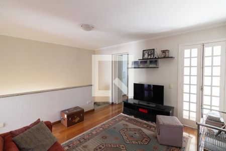 Sala de tv de casa à venda com 3 quartos, 220m² em Jardim Bonfiglioli, São Paulo