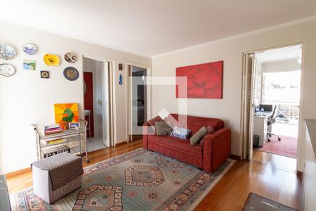 Sala de tv de casa à venda com 3 quartos, 220m² em Jardim Bonfiglioli, São Paulo