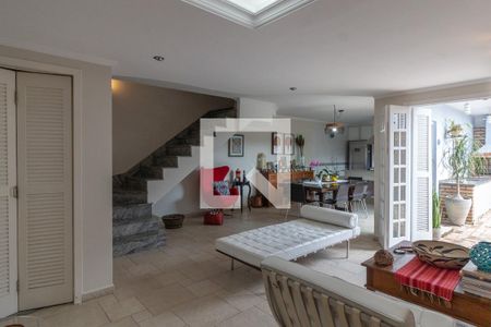 Sala de casa à venda com 3 quartos, 220m² em Jardim Bonfiglioli, São Paulo