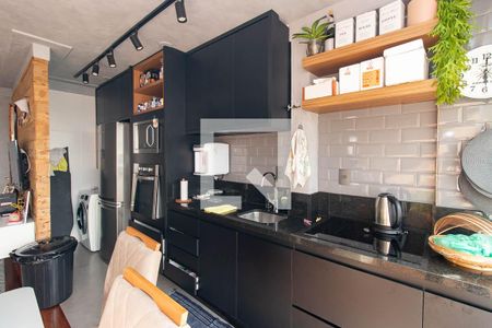 Sala/Cozinha de apartamento para alugar com 2 quartos, 50m² em Vila Sabrina, São Paulo