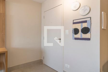 Entrada de apartamento à venda com 2 quartos, 70m² em Moema, São Paulo