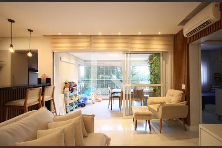 Sala de apartamento à venda com 2 quartos, 73m² em Jardim Fonte do Morumbi, São Paulo