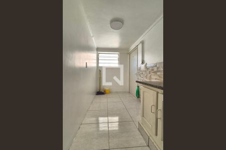 Banheiro de apartamento à venda com 1 quarto, 47m² em Botafogo, Campinas