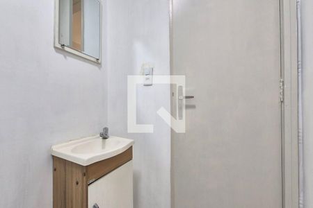 Banheiro de apartamento à venda com 1 quarto, 47m² em Botafogo, Campinas