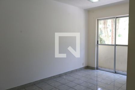 Sala de apartamento para alugar com 2 quartos, 53m² em Jardim Santa Teresinha, São Paulo