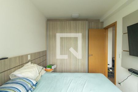 Quarto 1 de apartamento para alugar com 2 quartos, 60m² em Campina do Siqueira, Curitiba