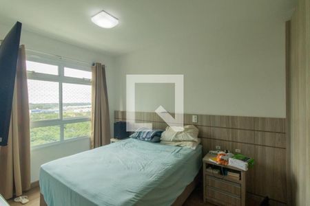 Quarto 1 de apartamento para alugar com 2 quartos, 60m² em Campina do Siqueira, Curitiba