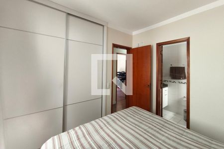 Quarto Suíte de apartamento à venda com 3 quartos, 82m² em Jardim do Lago, Campinas