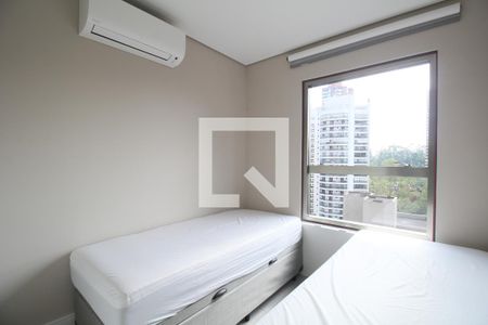 Quarto  de apartamento para alugar com 2 quartos, 68m² em Panamby, São Paulo