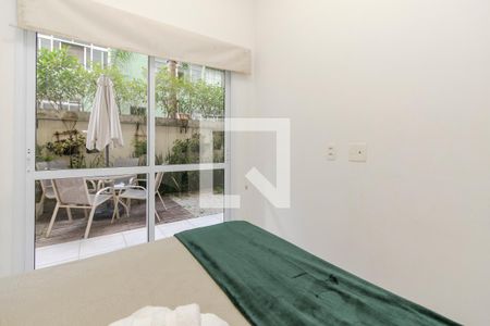 Quarto de apartamento à venda com 1 quarto, 38m² em Santo Amaro, São Paulo