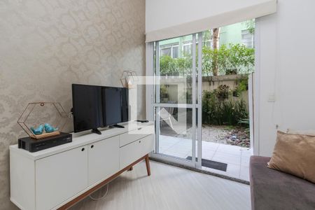 Sala/ Cozinha de apartamento à venda com 1 quarto, 38m² em Santo Amaro, São Paulo