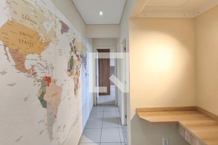 Corredor - Quartos de apartamento para alugar com 2 quartos, 50m² em Vila Faustina Ii, Campinas