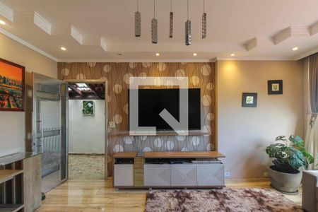 Sala de casa à venda com 3 quartos, 200m² em São Lucas, São Paulo