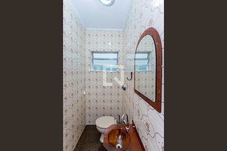 Lavabo de casa à venda com 3 quartos, 140m² em Jardim Santo Elias, São Paulo