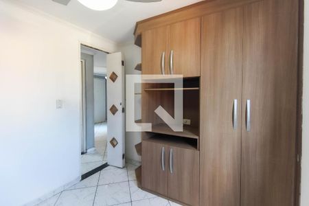 Quarto 2 de apartamento para alugar com 2 quartos, 42m² em Parque Santa Rita, São Paulo
