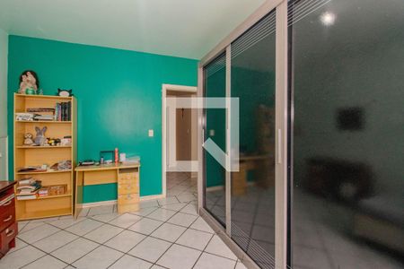 Quarto 1 de casa à venda com 3 quartos, 170m² em Floresta, Porto Alegre