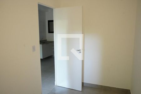 Quarto 1 de apartamento para alugar com 2 quartos, 40m² em Penha de França, São Paulo