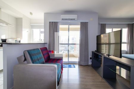 Sala/Quarto/Cozinha de kitnet/studio para alugar com 1 quarto, 45m² em Bosque, Campinas