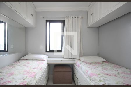 Quarto 2 de apartamento para alugar com 2 quartos, 55m² em Vila Sonia do Taboao, Taboão da Serra