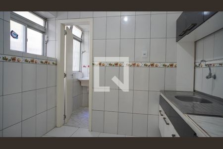 Cozinha  de apartamento à venda com 1 quarto, 40m² em Cristal, Porto Alegre