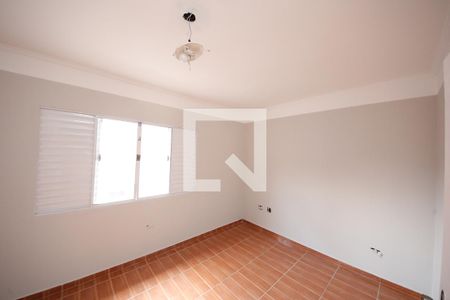 Quarto de casa à venda com 4 quartos, 200m² em Vila Carrão, São Paulo