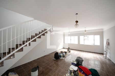 Sala de casa à venda com 4 quartos, 200m² em Vila Carrão, São Paulo