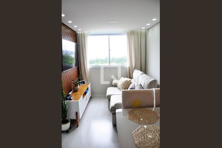 Detalhe - Sala e Sala de Jantar de apartamento à venda com 2 quartos, 44m² em Jardim Iris, São Paulo