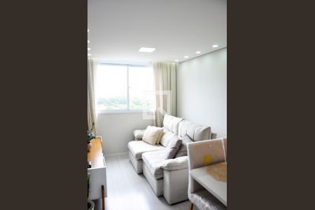 Detalhe - Sala e Sala de Jantar de apartamento à venda com 2 quartos, 44m² em Jardim Iris, São Paulo