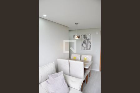 Detalhe - Sala e Sala de Jantar de apartamento à venda com 2 quartos, 44m² em Jardim Iris, São Paulo