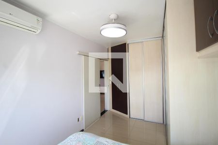 Quarto 1 de apartamento à venda com 2 quartos, 58m² em Rubem Berta, Porto Alegre