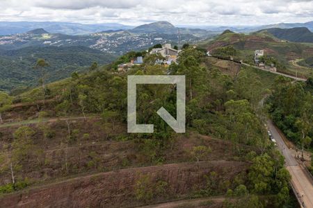 Vista da Sala 1 de apartamento para alugar com 2 quartos, 80m² em Vila da Serra, Nova Lima