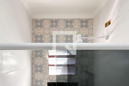 Banheiro Social de kitnet/studio para alugar com 1 quarto, 22m² em Baeta Neves, São Bernardo do Campo