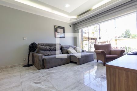 Sala de casa à venda com 2 quartos, 240m² em Vila Esperança, São Paulo