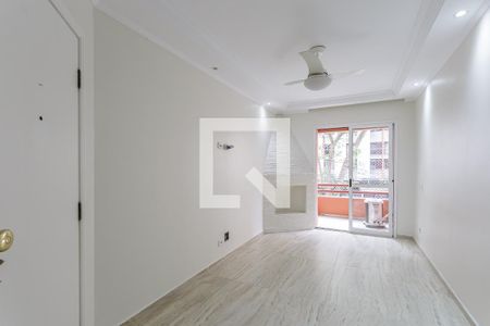 Sala de apartamento para alugar com 2 quartos, 82m² em Vila Olímpia, São Paulo