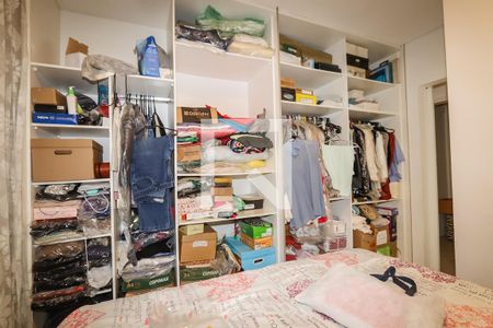 Suite de apartamento para alugar com 2 quartos, 77m² em Vila Andrade, São Paulo