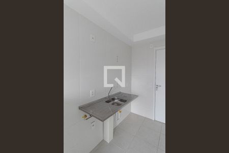 Sala/Cozinha/Área de Serviço  de apartamento para alugar com 1 quarto, 38m² em Vila Ré, São Paulo